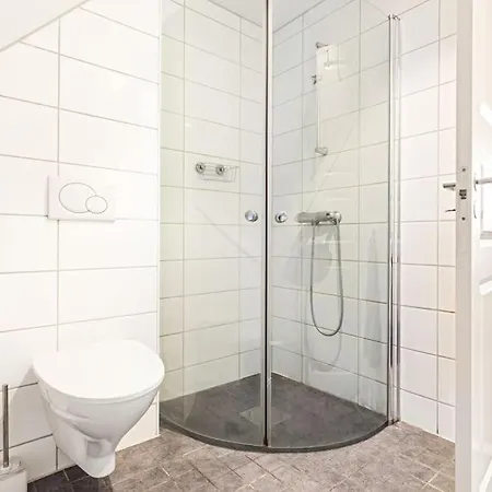 Large Seafront Penthouse With Four Bedrooms! *