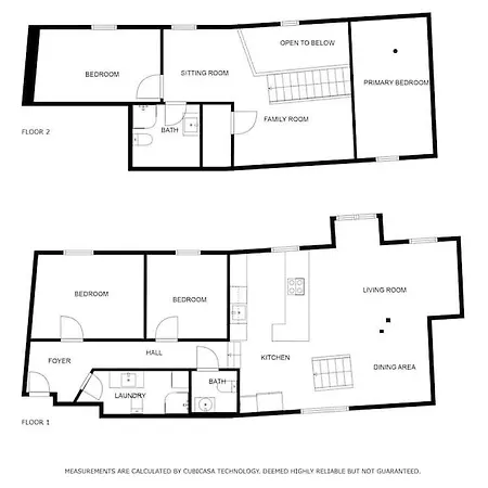 Large Seafront Penthouse With Four Bedrooms! Appartamento